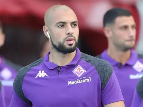 'Ông lớn' xuất hiện, M.U lo mất Sofyan Amrabat