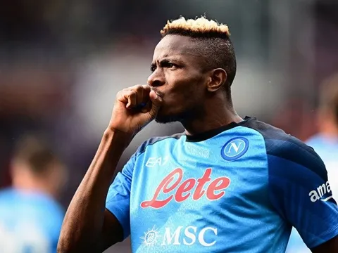 Đại diện Victor Osimhen lên tiếng về khả năng thân chủ đến PSG