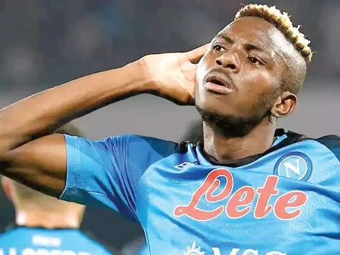 Cựu cầu thủ PSG nghi ngờ về thương vụ Osimhen