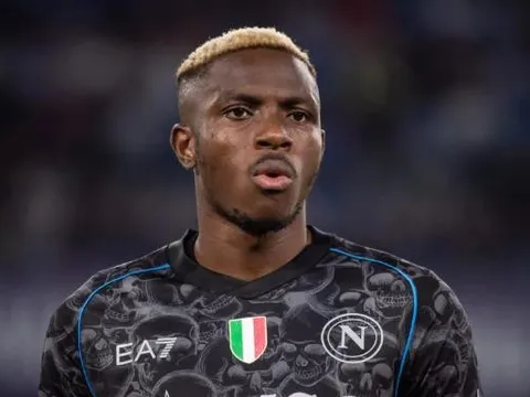 "Osimhen luôn yêu Chelsea, yêu Drogba"