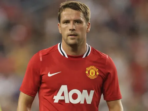 Phản ứng của Carragher khi biết Owen gia nhập M.U