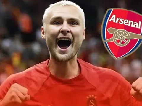 Arsenal nhận báo giá cho người thay Timber