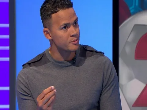 Jermaine Jenas dự đoán top 4 Premier League, phân vân vị trí cuối
