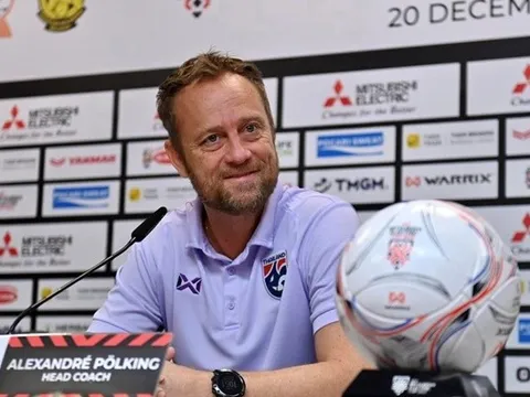 HLV Polking vui mừng khi sân Malaysia mất hơn 20.000 chỗ ngồi