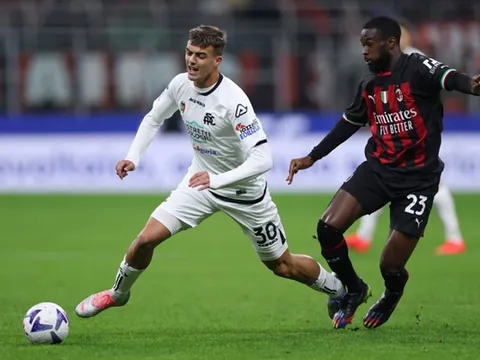 Con trai huyền thoại Paolo Maldini lập siêu phẩm vào lưới AC Milan