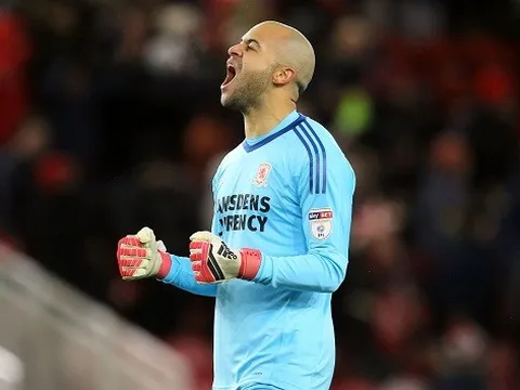 Muốn tái ngộ người cũ, West Ham lại vướng vì "cò kè bớt một thêm hai"