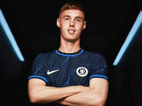 "Thương vụ lạ lùng và cực kỳ táo bạo của Chelsea"