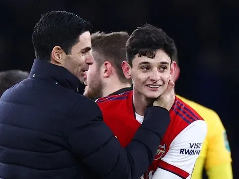 Những viên gạch đầu tiên cho La Masia phiên bản Anh của Arsenal