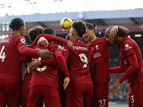 Patrick Kluivert muốn Barcelona chiêu mộ ngôi sao Liverpool