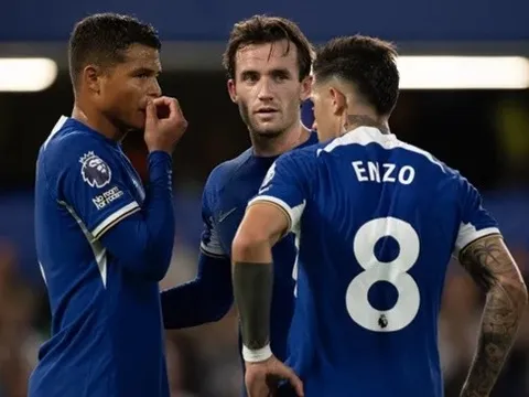 Paul Merson: 10 trận tiếp theo của Chelsea khiến bạn không thể thở