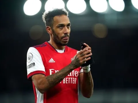 Paul Merson chỉ ra phương án lý tưởng thay thế Aubameyang