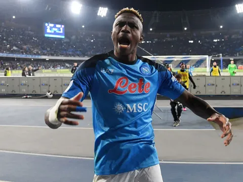 Paul Scholes chọn bến đỗ phù hợp cho Osimhen, không phải M.U