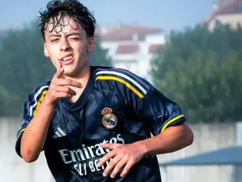 Thần đồng Real Madrid tìm kiếm bến đỗ mới