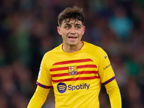 Pedri gửi thông điệp đến CĐV Barcelona