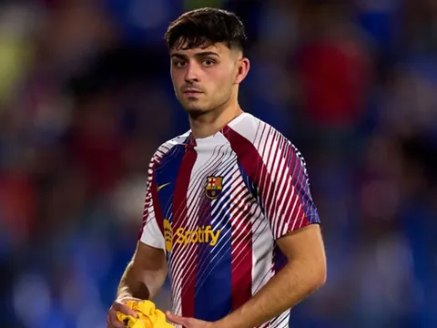 NÓNG! Barcelona nhận tin dữ từ Pedri