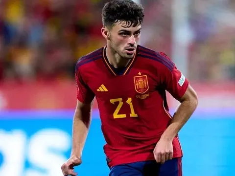 Pedri hứa cạo đầu nếu Tây Ban Nha vô địch World Cup 2022
