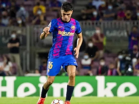 Pedri: Xin lấy Wilshere làm gương và đừng mạo hiểm với sự nghiệp