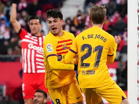 3 hung tin cùng lúc ập đến Barca trước đại chiến El Clasico