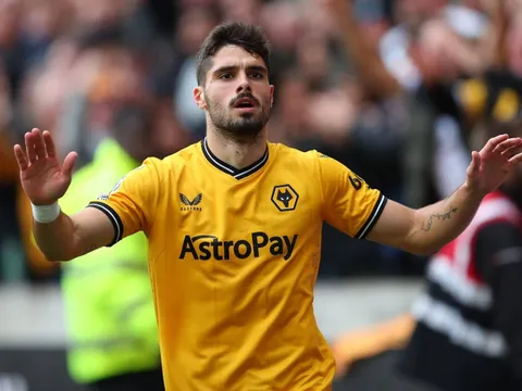 5 thương vụ có thể giúp Wolves bội thu: Mục tiêu Arsenal, M.U nổ bom tấn?