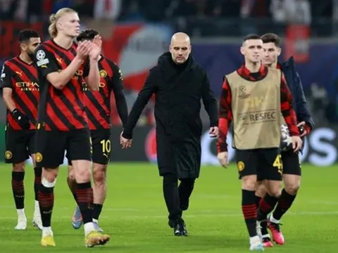 Pep gây ngỡ ngàng: "Tôi có thể sẽ phát điên và sử dụng 9 tiền đạo"