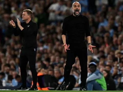 Pep giải thích cho quyết định lạ lùng trước Newcastle