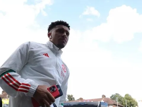 Pep Guardiola đã cảnh báo M.U về Sancho