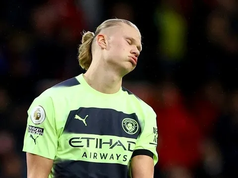 Pep Guardiola đang mù quáng với Haaland