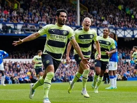 "Cậu ấy có thể làm mọi thứ"