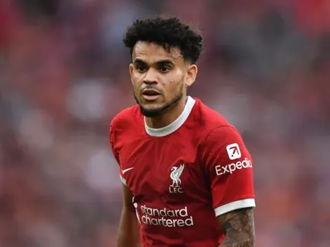 Pepijn Lijnders: Liverpool cầu nguyện cho cha của Diaz