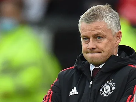 Pep thắng Solsa: Sự đối lập giữa bậc thầy và tay mơ