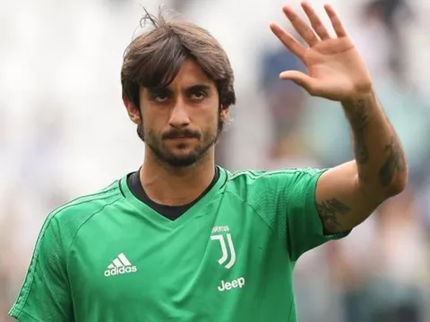 Người thừa sắp được đội bóng cũ giải thoát khỏi Juve