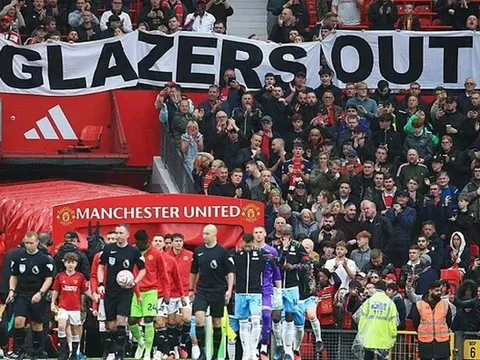 Jim Ratcliffe ra tay thâu tóm, Man Utd có động thái đầu tiên