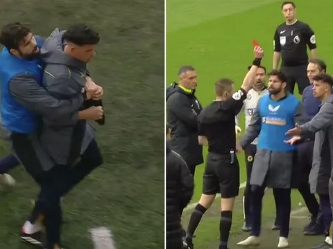 Phản ứng của Diego Costa khi đồng đội nhận thẻ đỏ dù ngồi dự bị