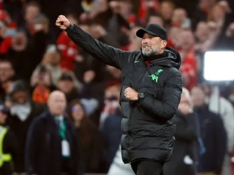 Phản ứng của fan Chelsea sau trận thua cay đắng