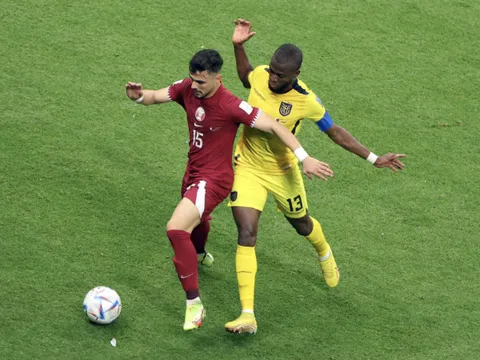 Phản ứng của HLV Qatar sau trận thua Ecuador