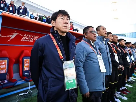Phản ứng của HLV Shin Tae-yong sau thất bại của U20 Indonesia