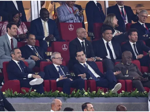 Phản ứng của Ro 'béo', Kaka khi Casemiro ghi bàn