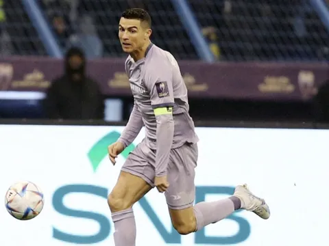 Phản ứng của Ronaldo sau bàn đầu tiên tại Saudi Arabia