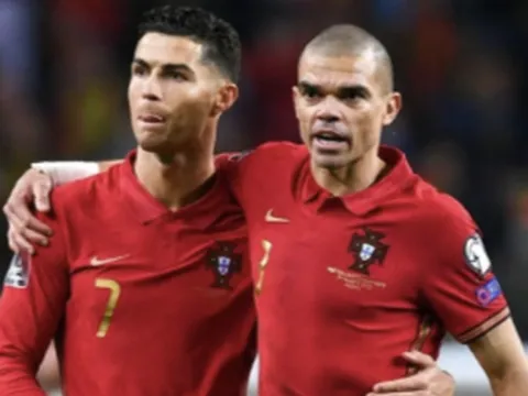 Phản ứng của Ronaldo về danh sách tuyển Bồ Đào Nha dự World Cup
