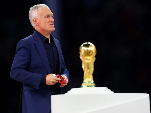 Pháp chuẩn bị gia hạn hợp đồng với Deschamps