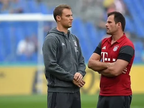 Phát biểu làm chao đảo Bayern, Neuer bị dằn mặt không thương tiếc
