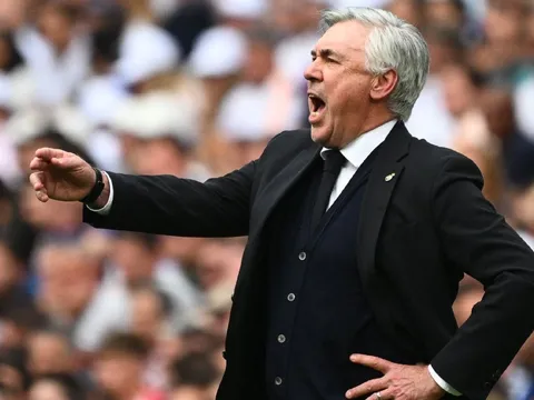 Phát kiến vĩ đại của Ancelotti trước Man City