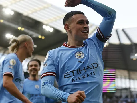 "Từ khi Kevin De Bruyne vắng mặt, cậu ấy đã chơi không thể tin được"