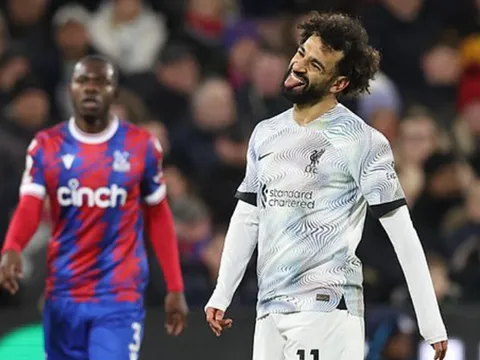 Phung phí cơ hội, Liverpool hòa nhạt trước Palace