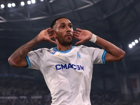 Sự hồi sinh của Aubameyang