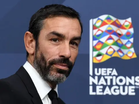 Pires dự đoán ứng viên cho ngôi vô địch Premier League mùa tới