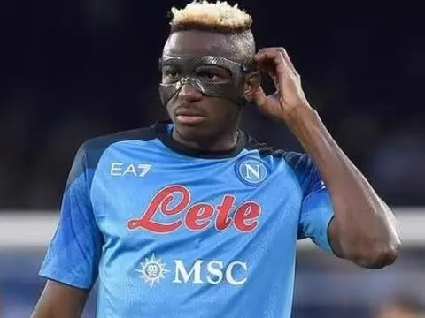 Plettenberg hé lộ 3 tố chất khiến Osimhen được Man United mê mẩn