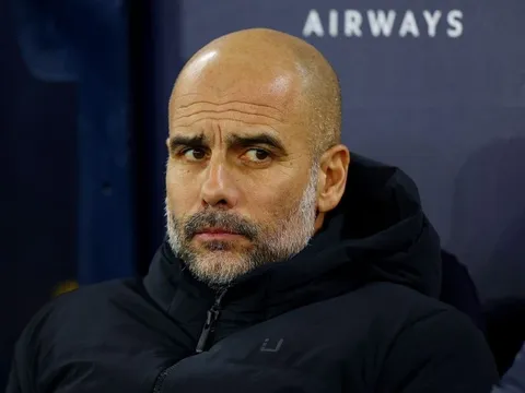 Chris Sutton dự đoán Man City - Newcastle: "Áp lực đang đè nặng lên họ"