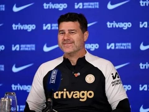 Pochettino giải thích quyết định bán Lewis Hall