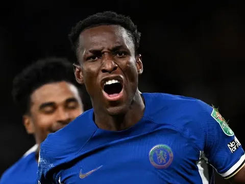 Pochettino khen ngợi 1 cầu thủ, báo hung tin cho Chelsea